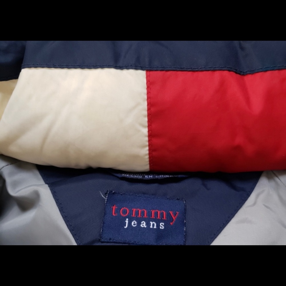 Vintage Tommy Hilfiger down jacket